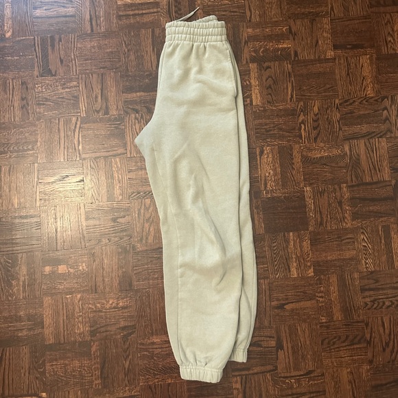 New Lafayette Joggers - Picture 2 of 2